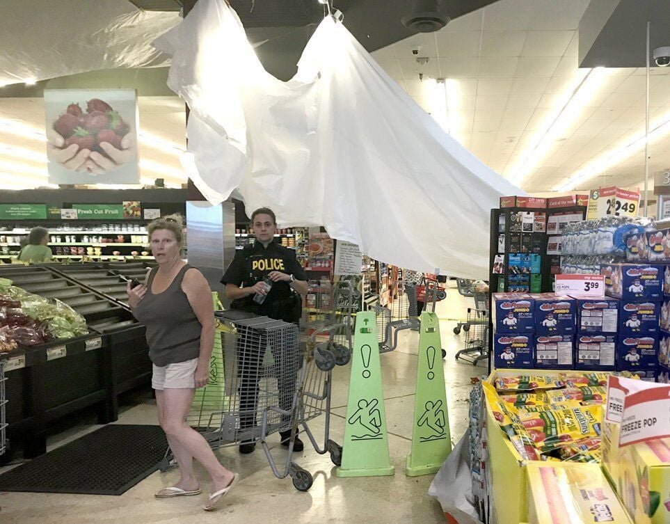 Questions raised after worker falls through Arnprior mall roof