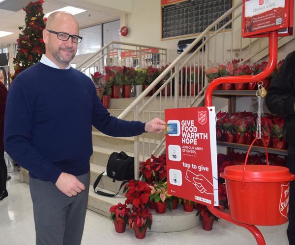 Salvation Army launches Christmas kettle campaign