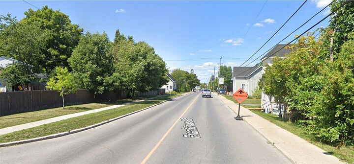 New BIA signs welcome people to downtown Carleton Place