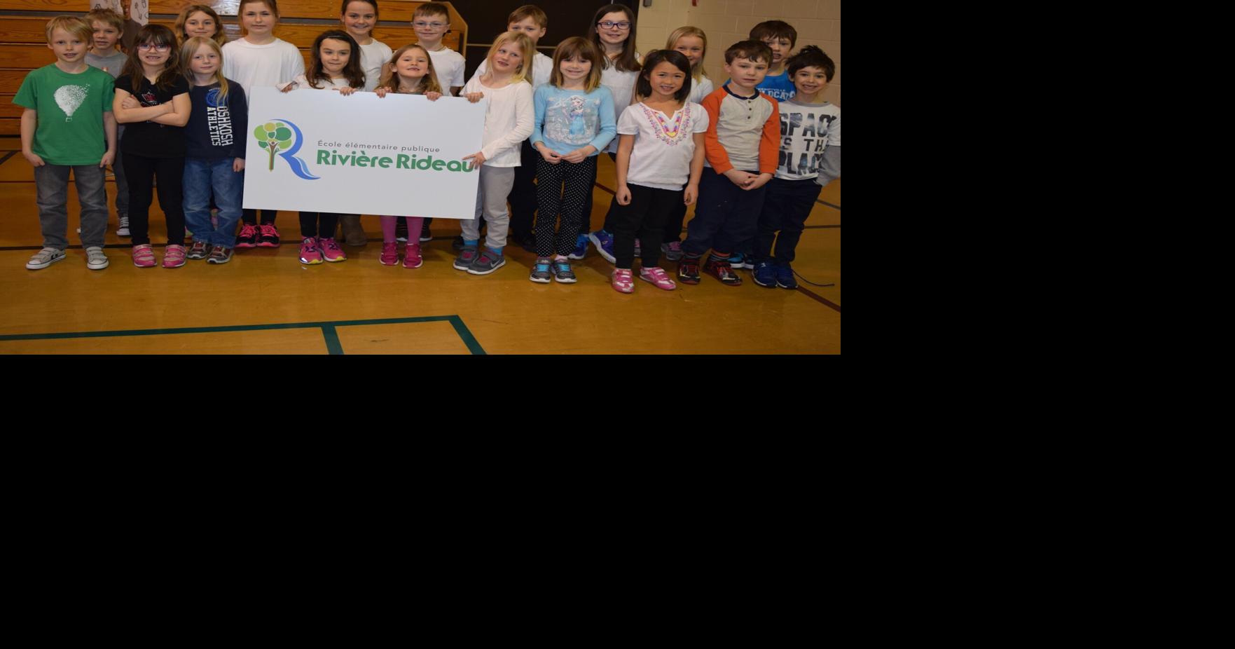 École élémentaire publique Rivière Rideau holds inauguration, unveils