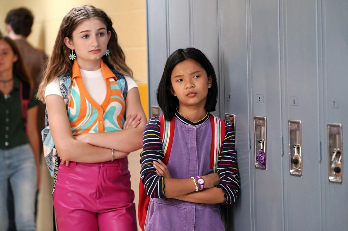 Canadians Glee Dango, Mia Bella lead YTV's 'Popularity Papers