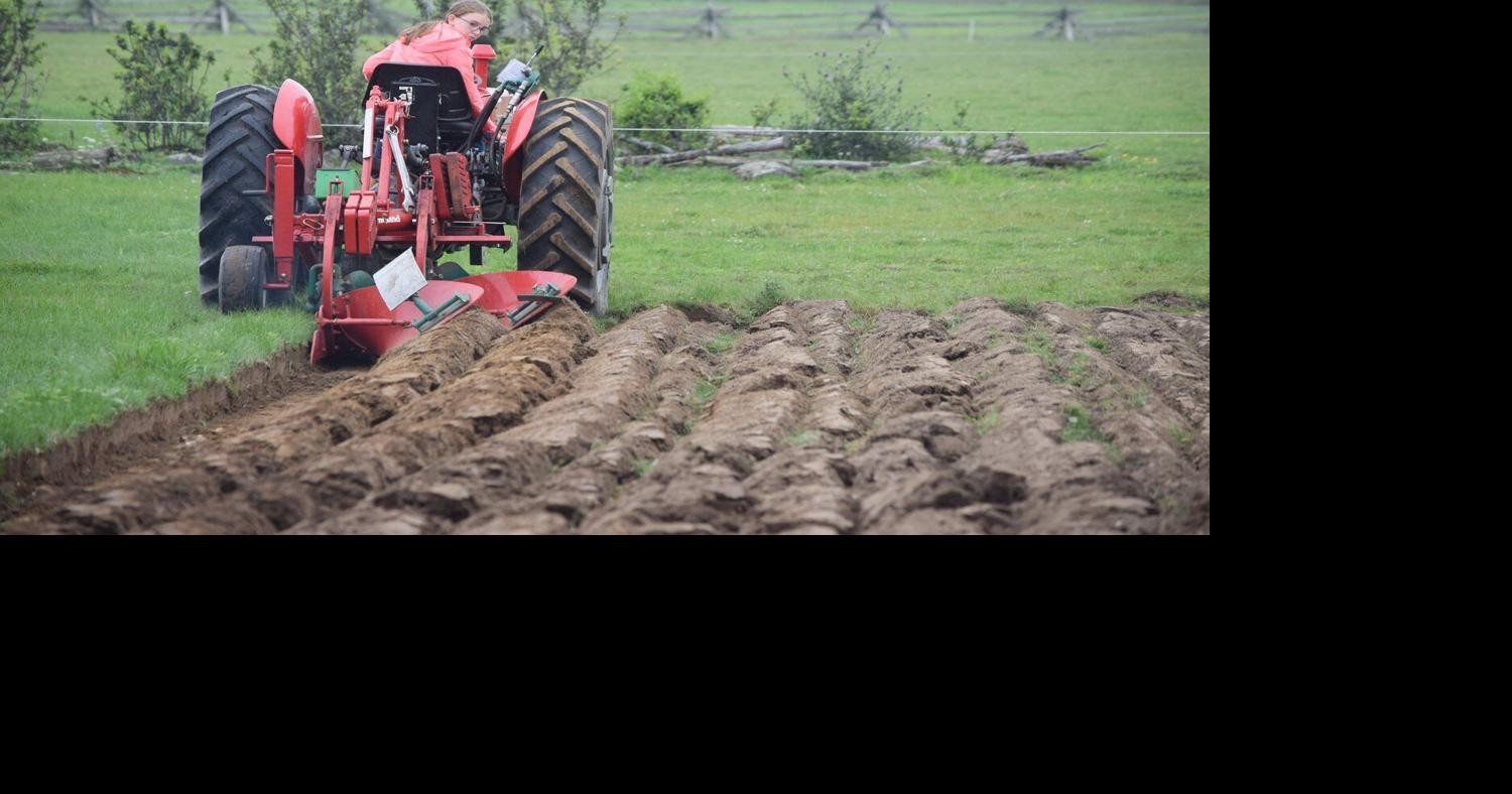 Lanark County Plowing Match continues