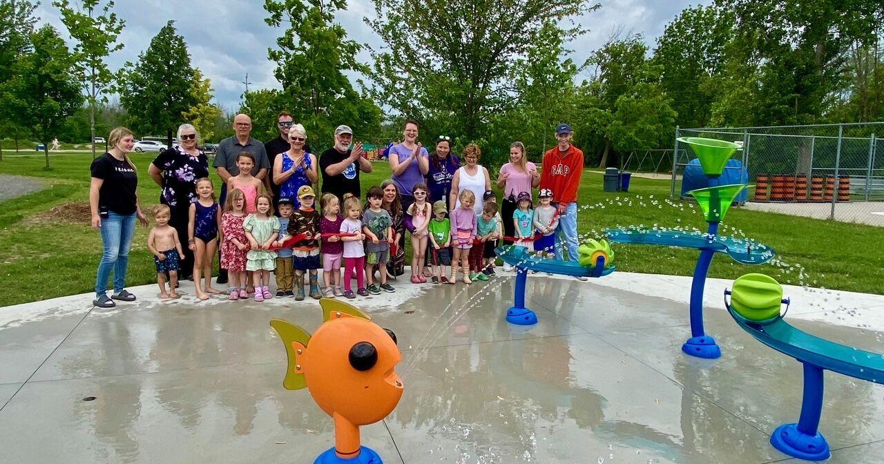 Splash pad officially opens at Riverside Park in Kemptville - Vimarsana News