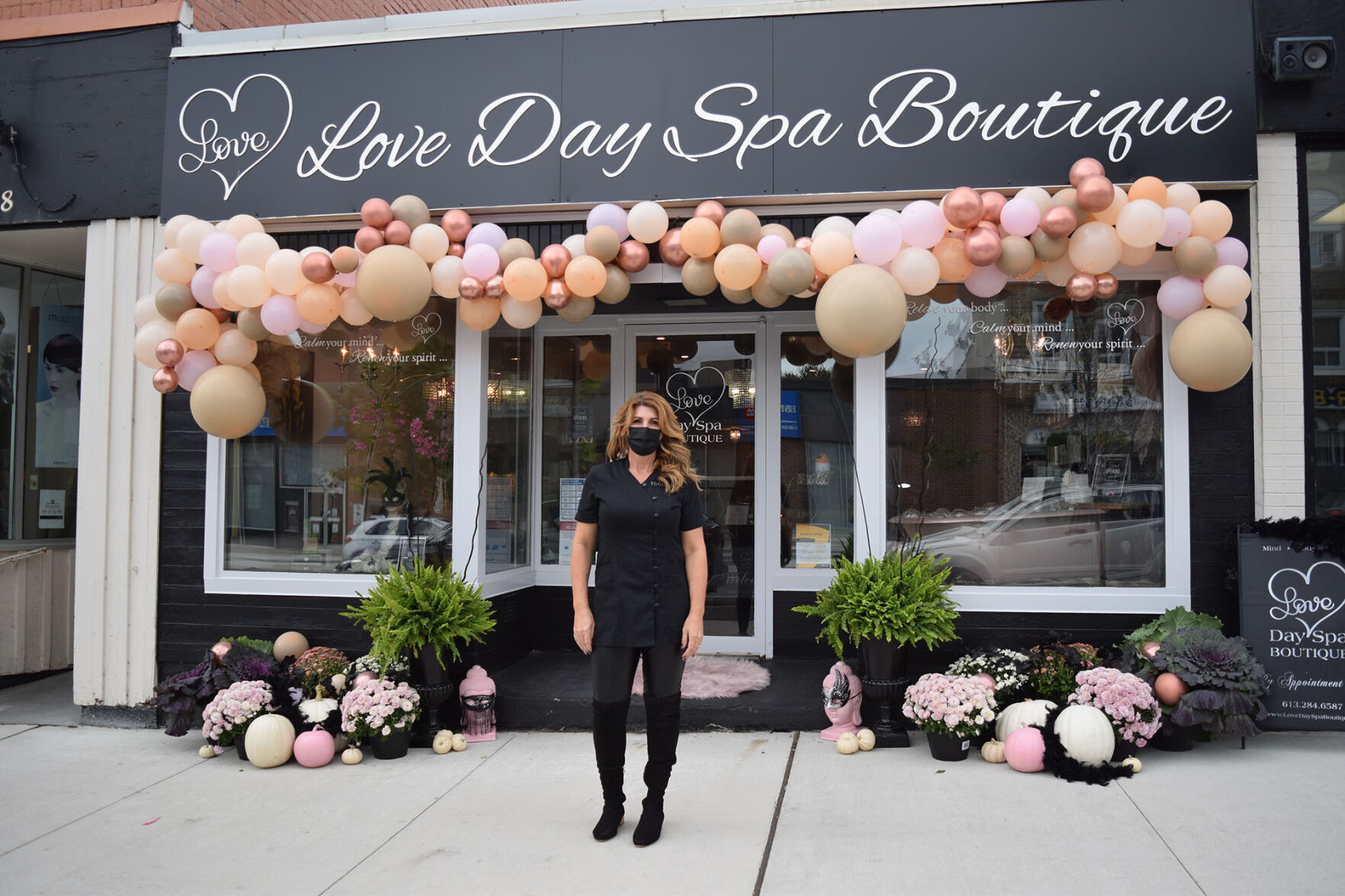 Love Day Spa Boutique makes its grand entrance in Smiths Falls