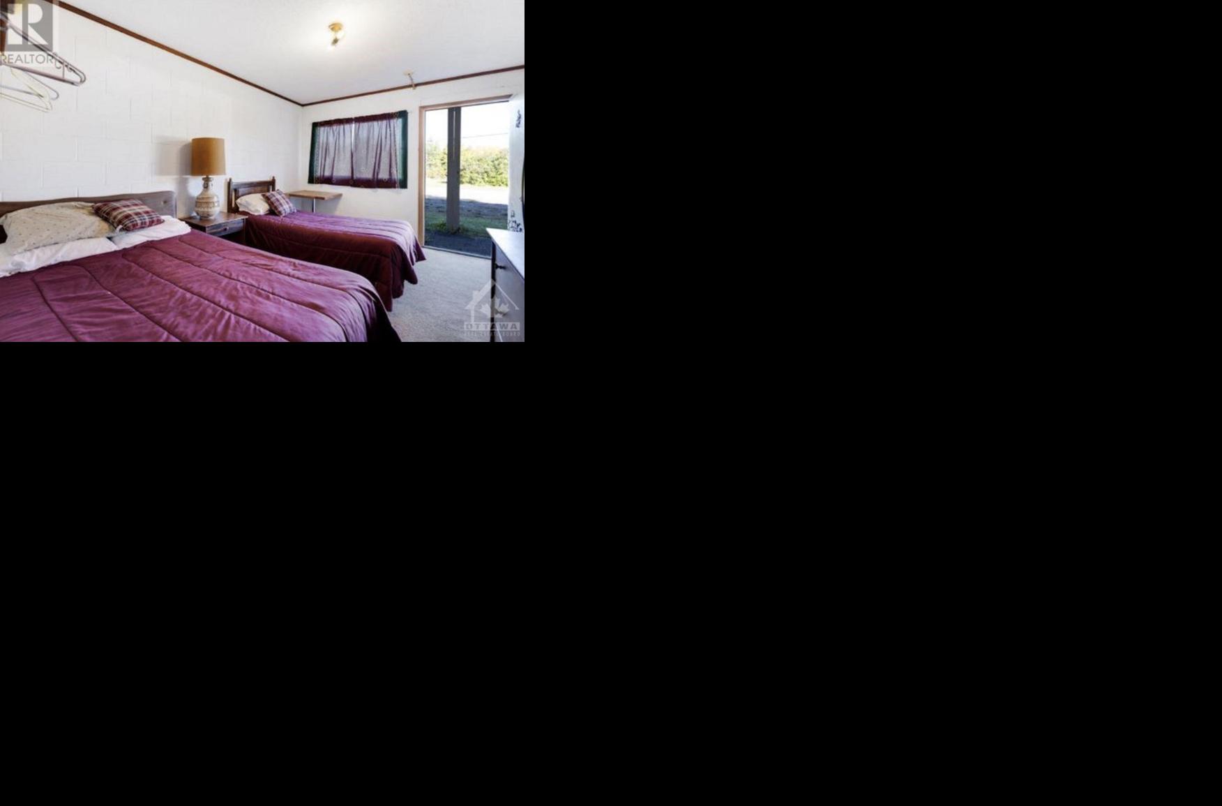 Retro Palmerston Motel property in Ompah for sale