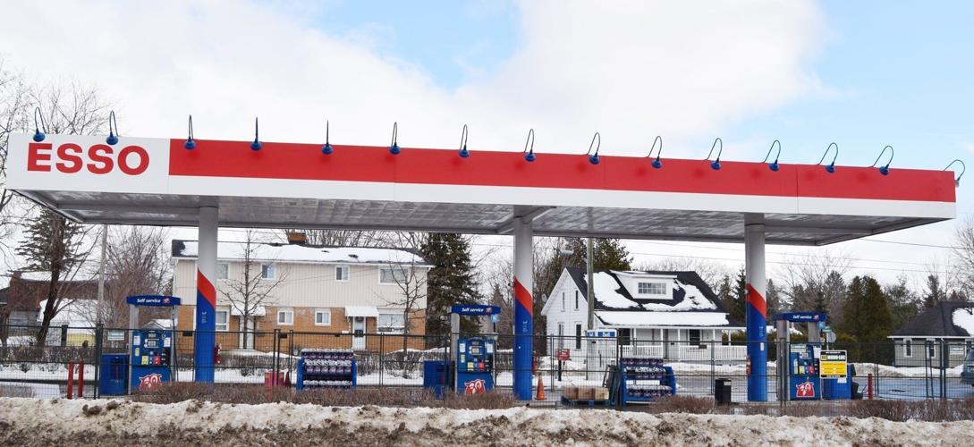 What’s Going on Here Mac’s Milk in Kemptville Circle K