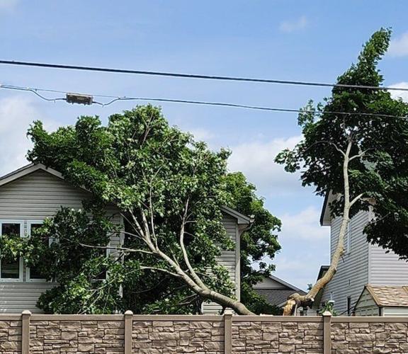 The aftermath: Saturday night s storm in the Ottawa Valley