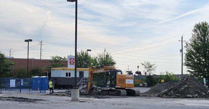 WHAT’S GOING ON HERE? New Carleton Place strip mall construction underway: KFC, Firehouse Subs among businesses locked in