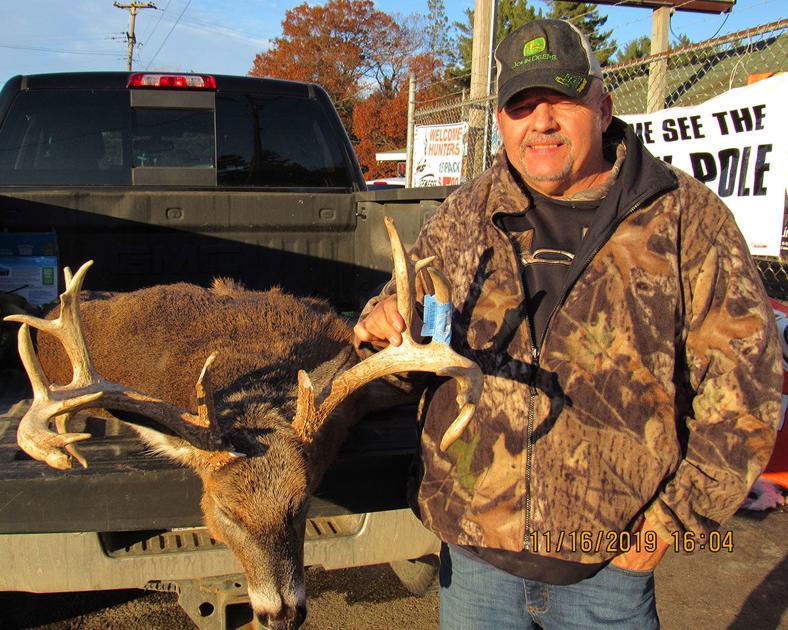 Arenac County Man S 19 Point Leads 2019 Big Buck Bonanza News Iosconews Com