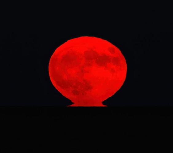THUNDER MOON