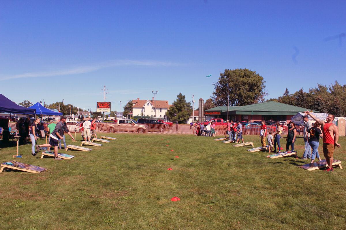 CORNHOLE TOURNAMENT