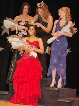 Cotter Wins Miss Iosco Crown News Iosconews Com