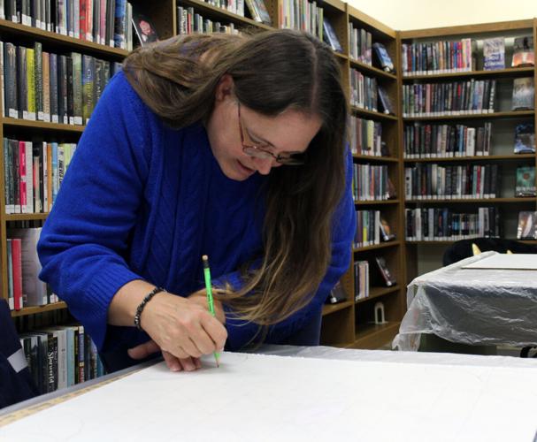 Participants got crafty with barn quilts at Parks Library | News |  iosconews.com