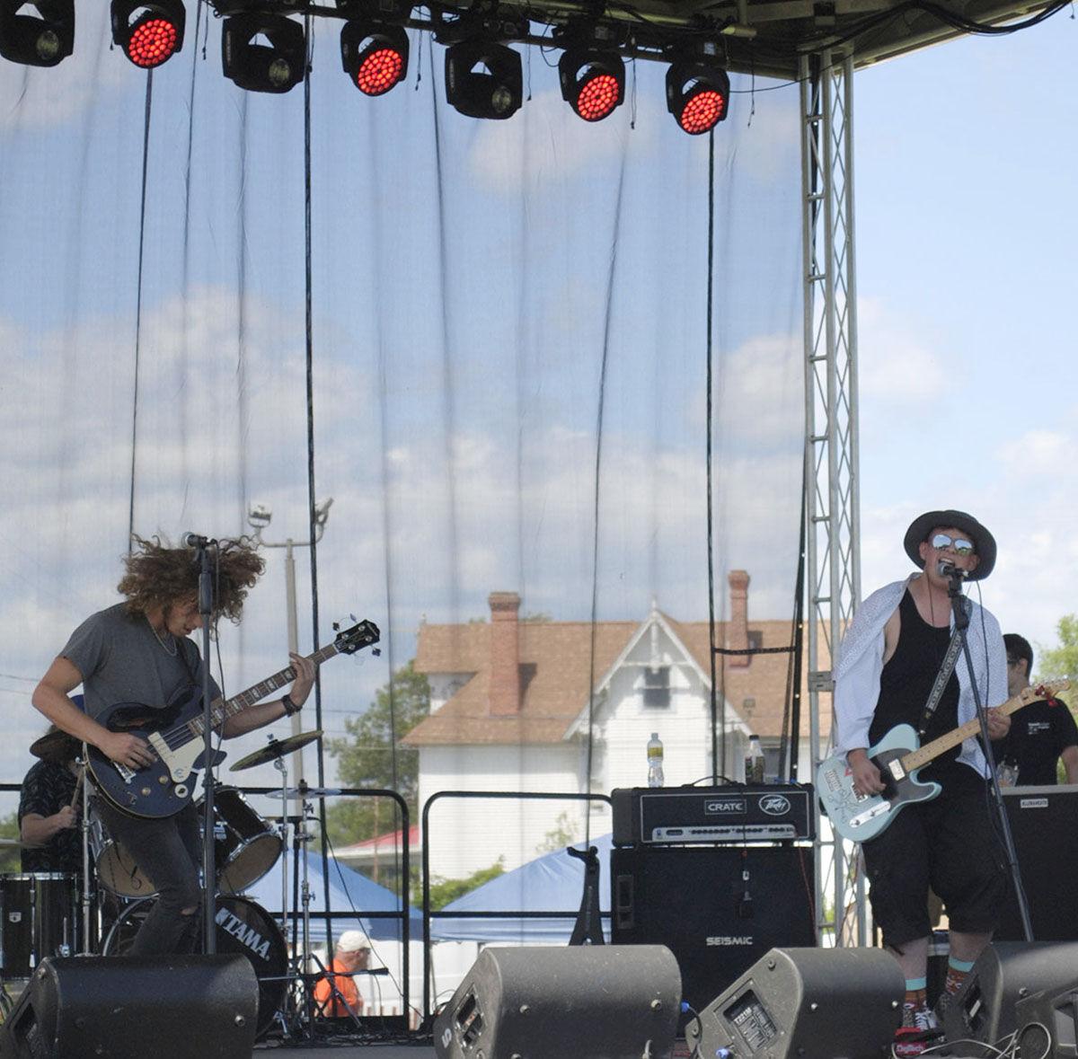 ROCKFEST DEBUT