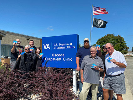 DONATES TO VA
