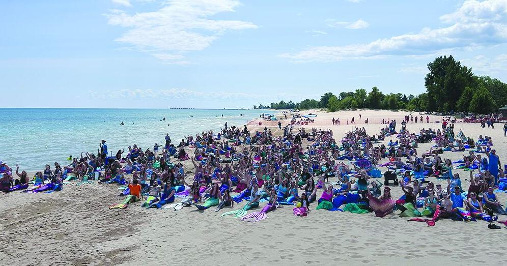 Oscoda breaks world record for the most merpeople