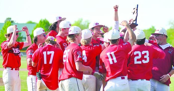 Tawas baseball had championship filled season