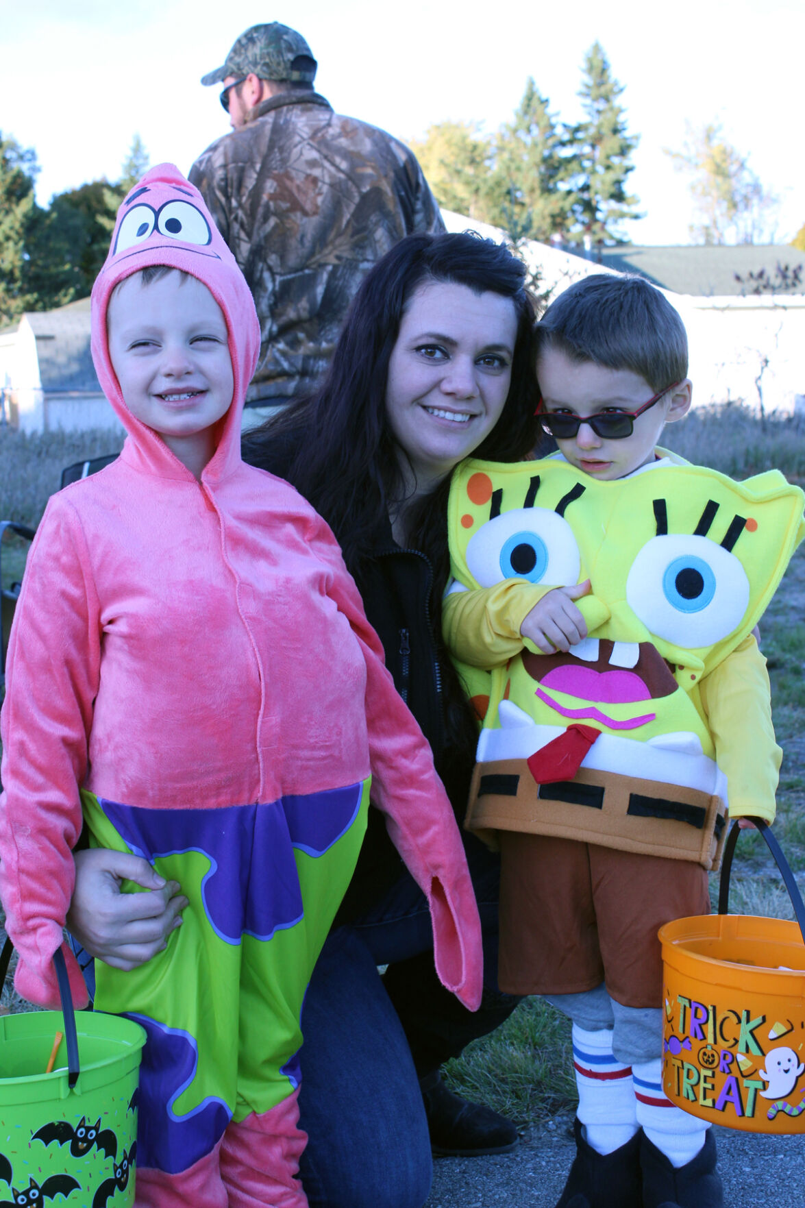 FieldsTrunkOrTreat5-color.jpg