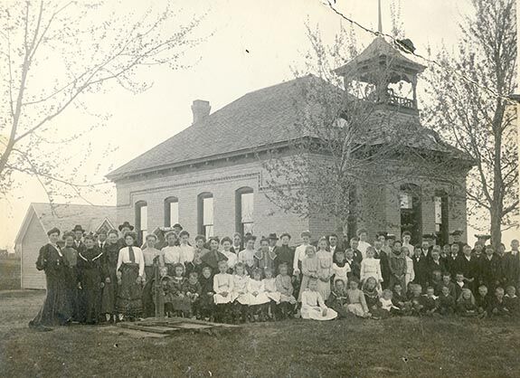 West Riverside School celebrates 50 years with open house | News |  isanti-chisagocountystar.com