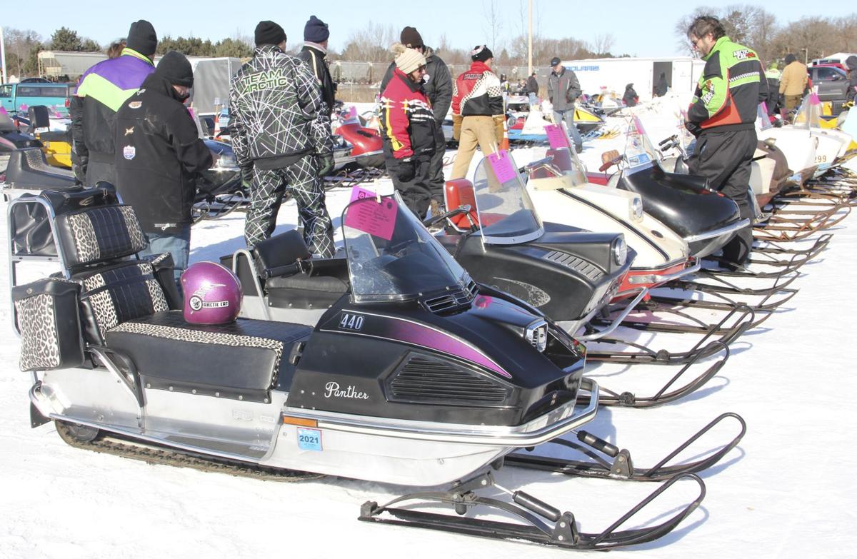 Sunshine warms North Branch Winter Fest activities