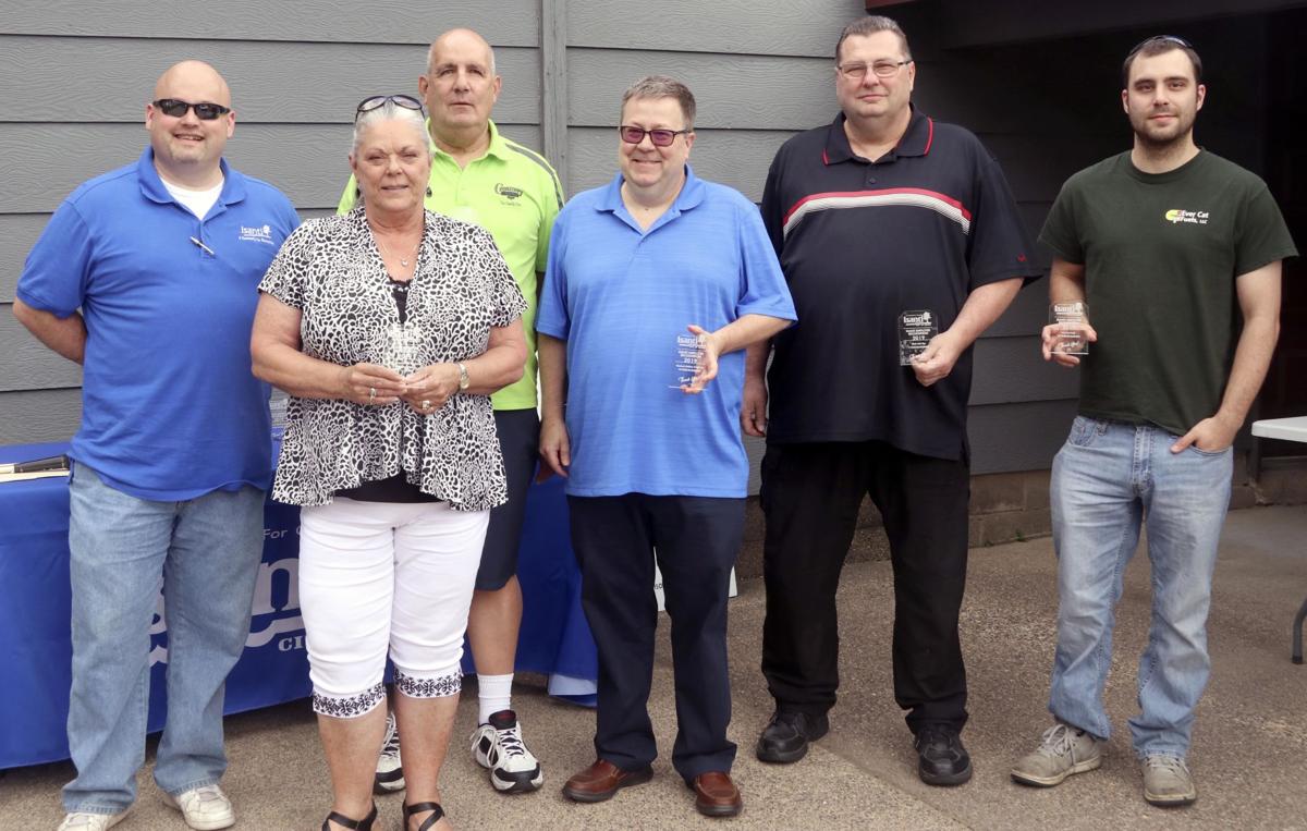 Isanti honors long standing businesses at annual picnic Isanti honors long standing businesses at annual picnic