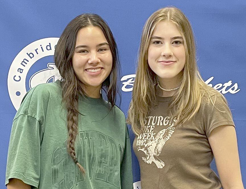 CambridgeIsanti High School Students Awarded with Academic Honors from