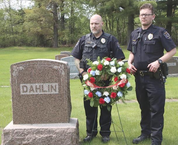 Fallen Officers Honored During Peace Officers Memorial Day News Isanti 1642