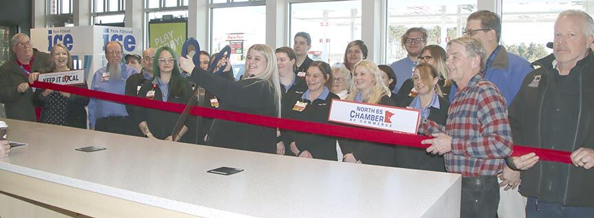 Kwik Trip celebrates opening of third Cambridge store, News