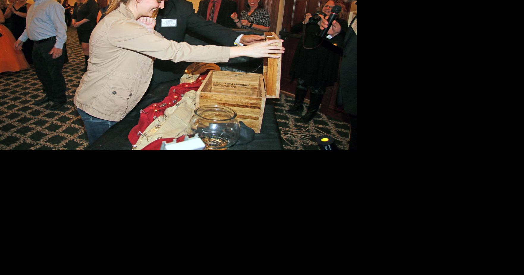 North 65 Chamber of Commerce goes 'Hollywood' during annual Spring