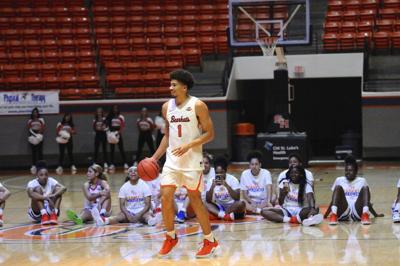 Bearkat Madness Takes Over Johnson Coliseum Sam Houston State University Bearkats Itemonline Com