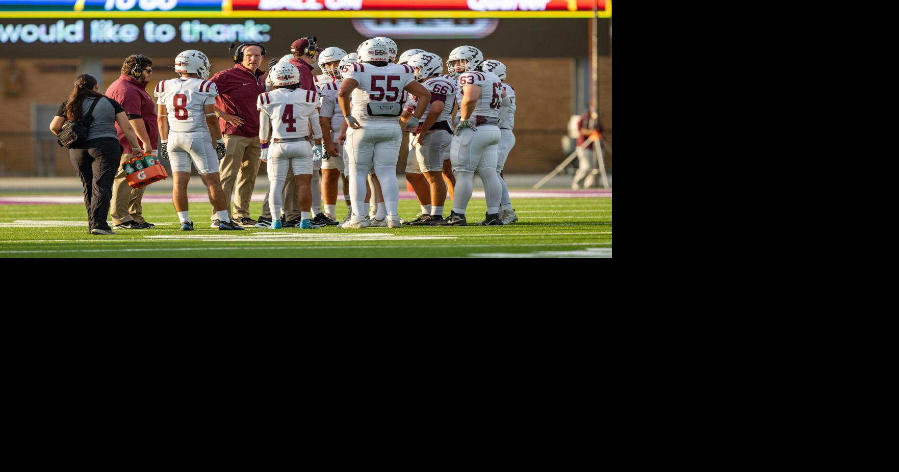 Bulldogs stay undefeated after battle in Crockett