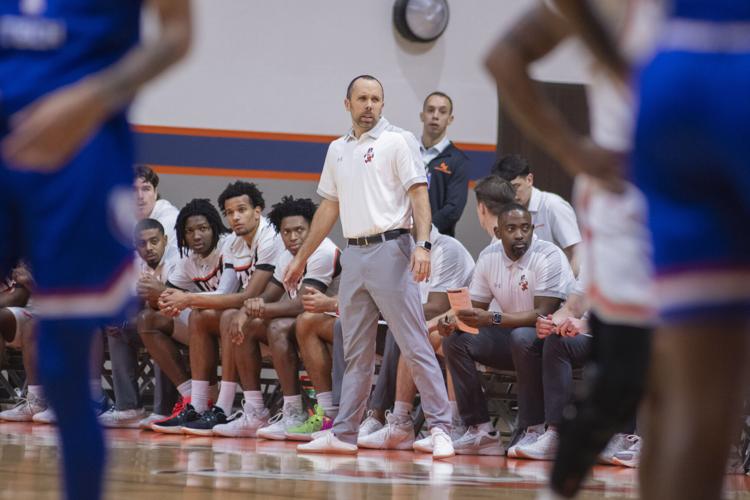 IN PHOTOS: Sam Houston opens CUSA play against Louisiana Tech (Men's ...
