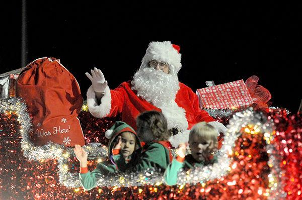 2022 Mix 96 9 Huntsville Christmas Parade Huntsville to kick off the holiday season with Christmas parade, fair