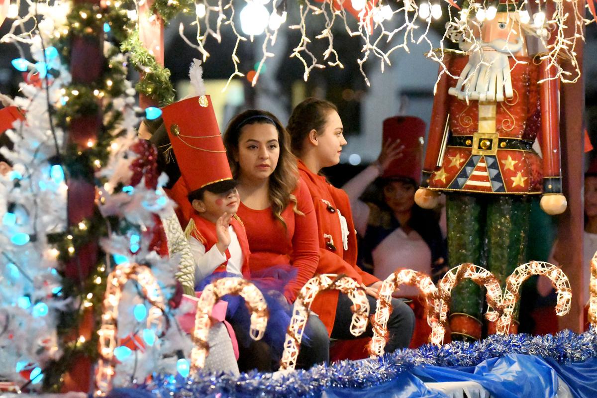 2022 Mix 96 9 Huntsville Christmas Parade PHOTOS Huntsville Christmas Parade Multimedia