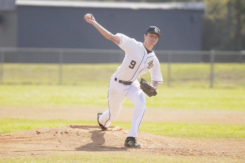 Lions Bounce Back To Sweep Orange Christian In Doubleheader | Alpha ...