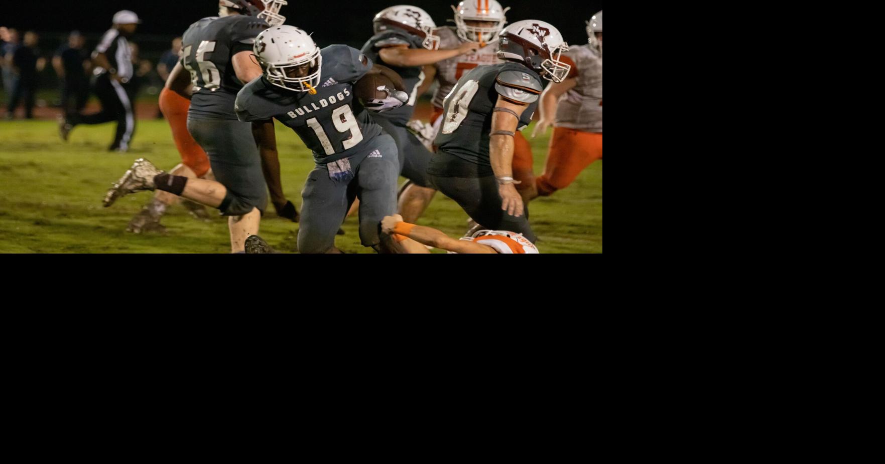 IN PHOTOS New Waverly vs. Teague (football)