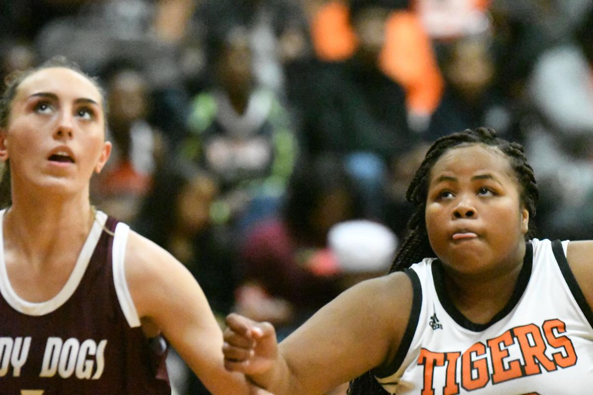 In Photos New Waverly Vs Trinity Girls Basketball Multimedia
