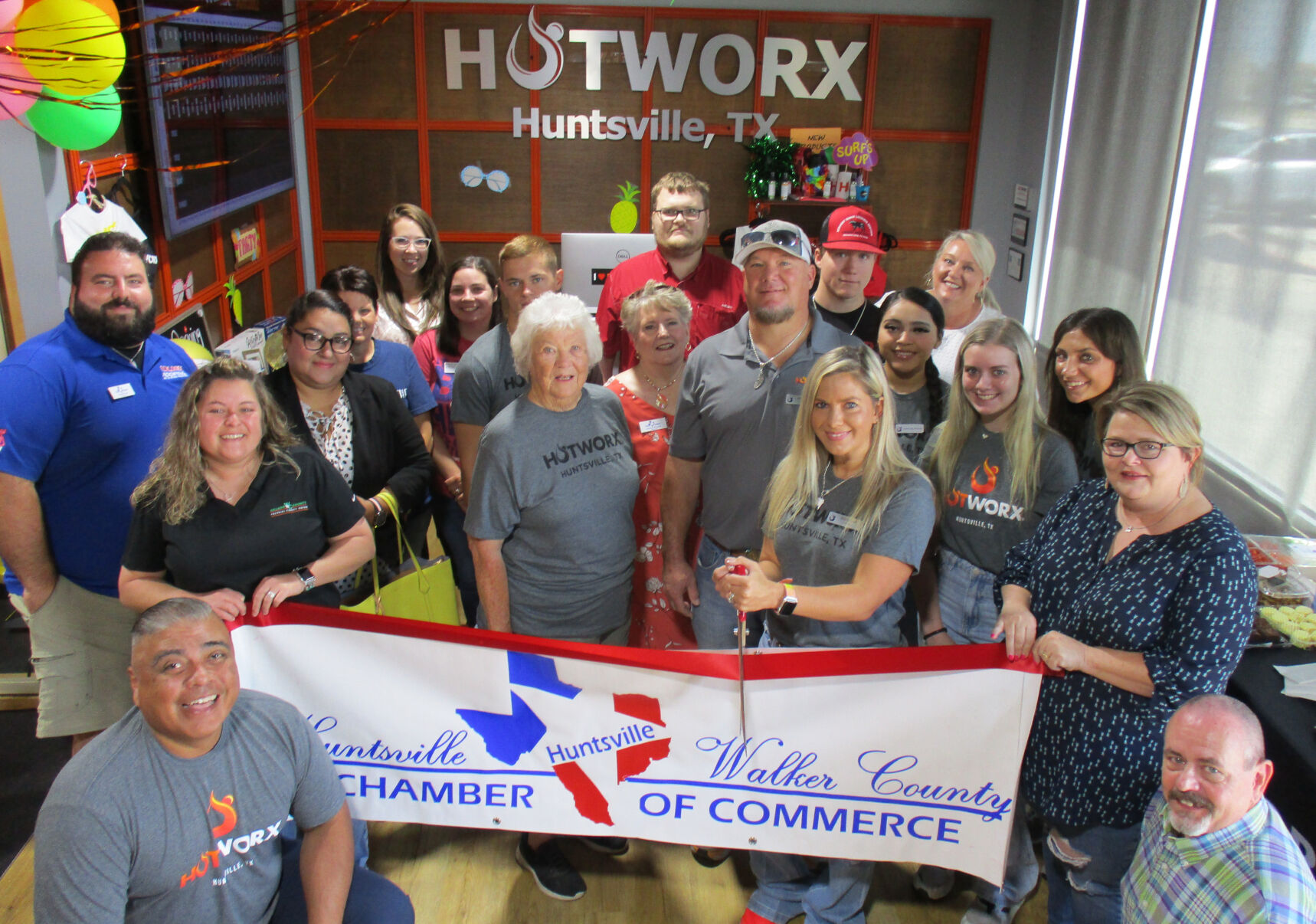 Hotworx celebrates grand opening News itemonline