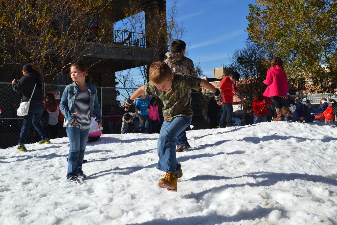 Christmas festivities take over Huntsville this weekend | News