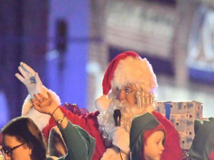 Christmas Parade In Huntsville Tx 2022 Christmas Comes To Huntsville | Local News | Itemonline.com