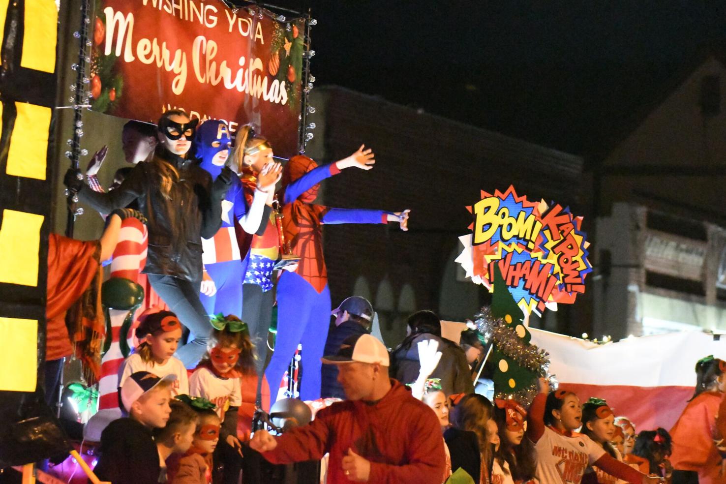 2022 Mix 96 9 Huntsville Christmas Parade DSC_1248.JPG