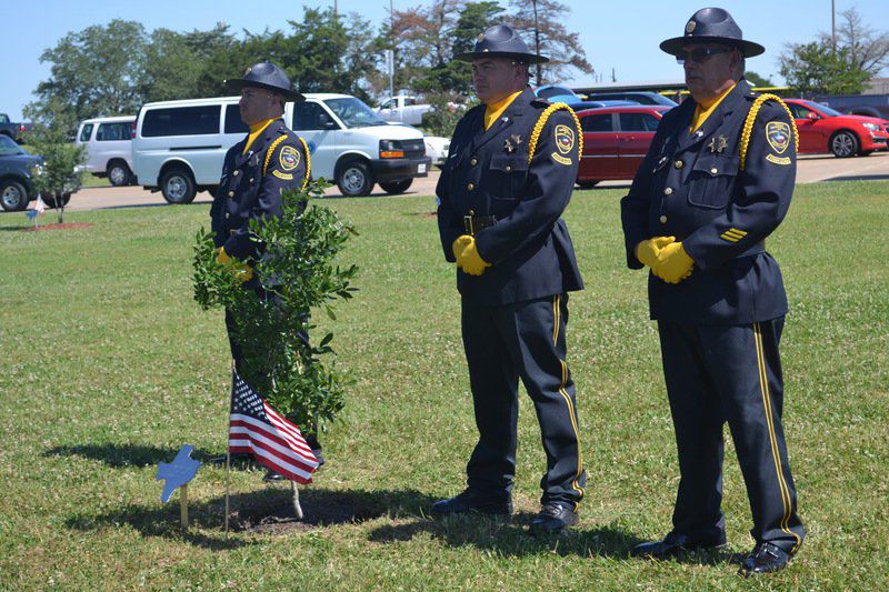 fallen correctional officers remembered at ceremony local news tdcj correctional officer