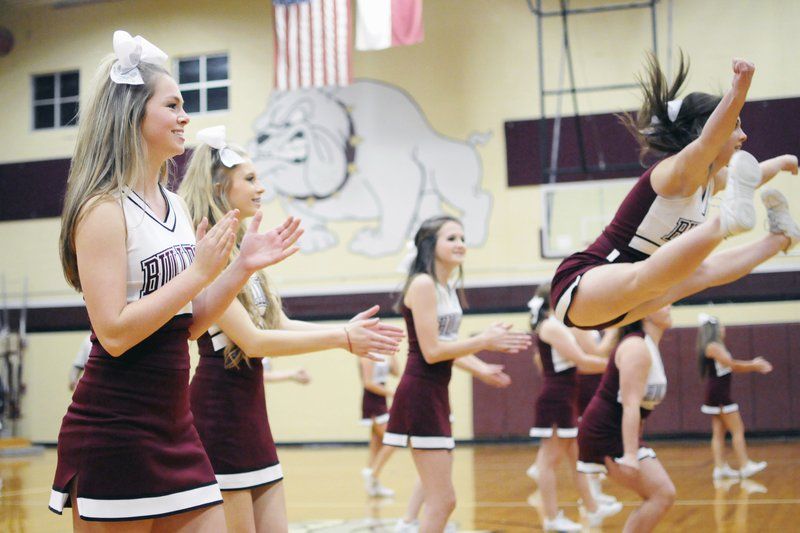 New Waverly cheerleaders making their mark at first Spirit State