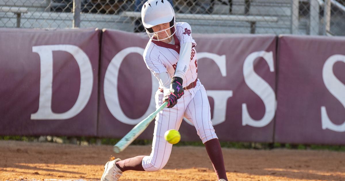 Spurgin, Walker earn All-District superlatives