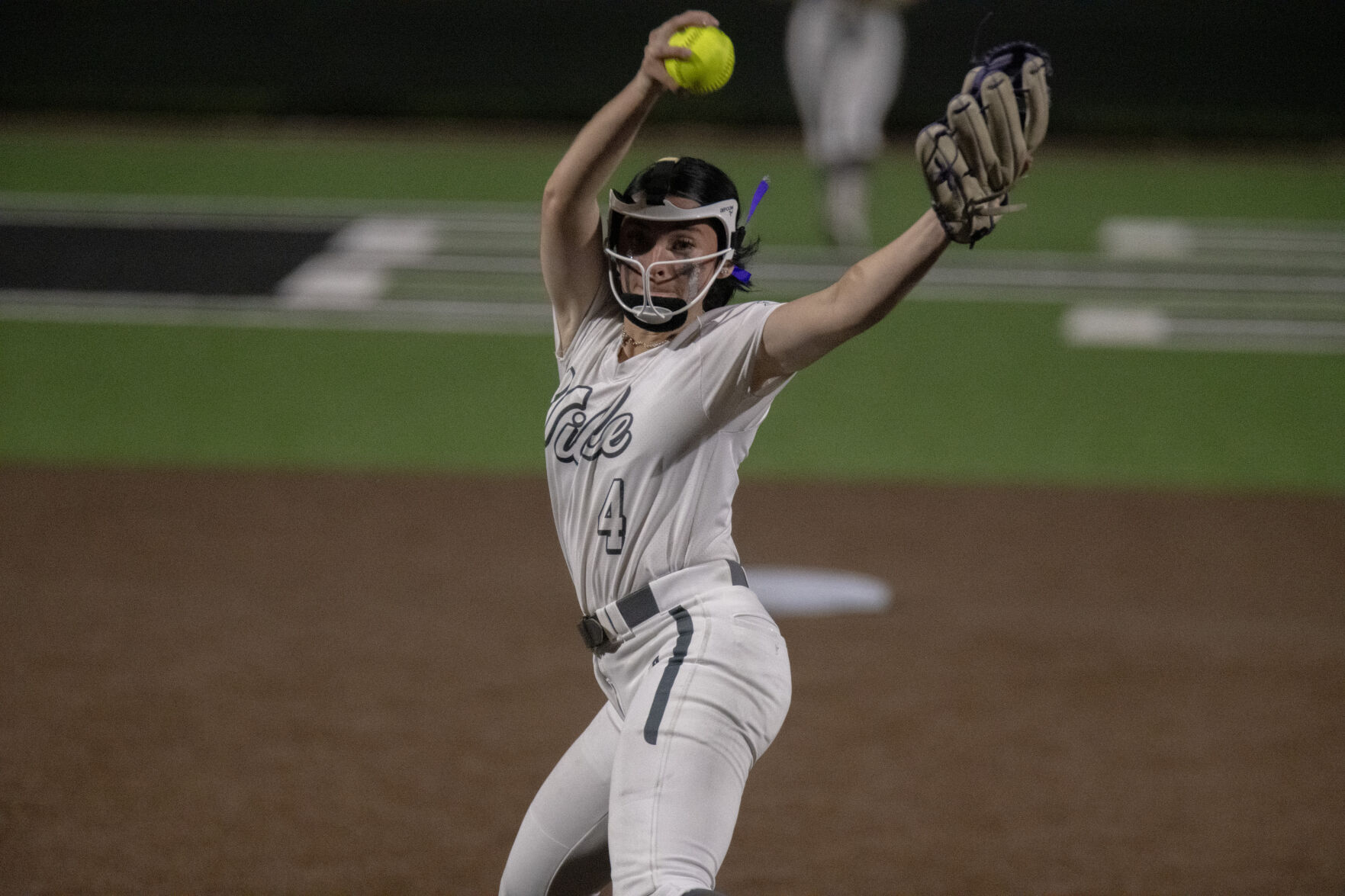Huntsville Lady Hornets dominate Hudson 9-0 in home opener with strong sixth inning surge