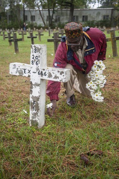 Small crowd at TDCJ's Captain Joe Byrd Cemetery reflects on 'value of each soul to God'