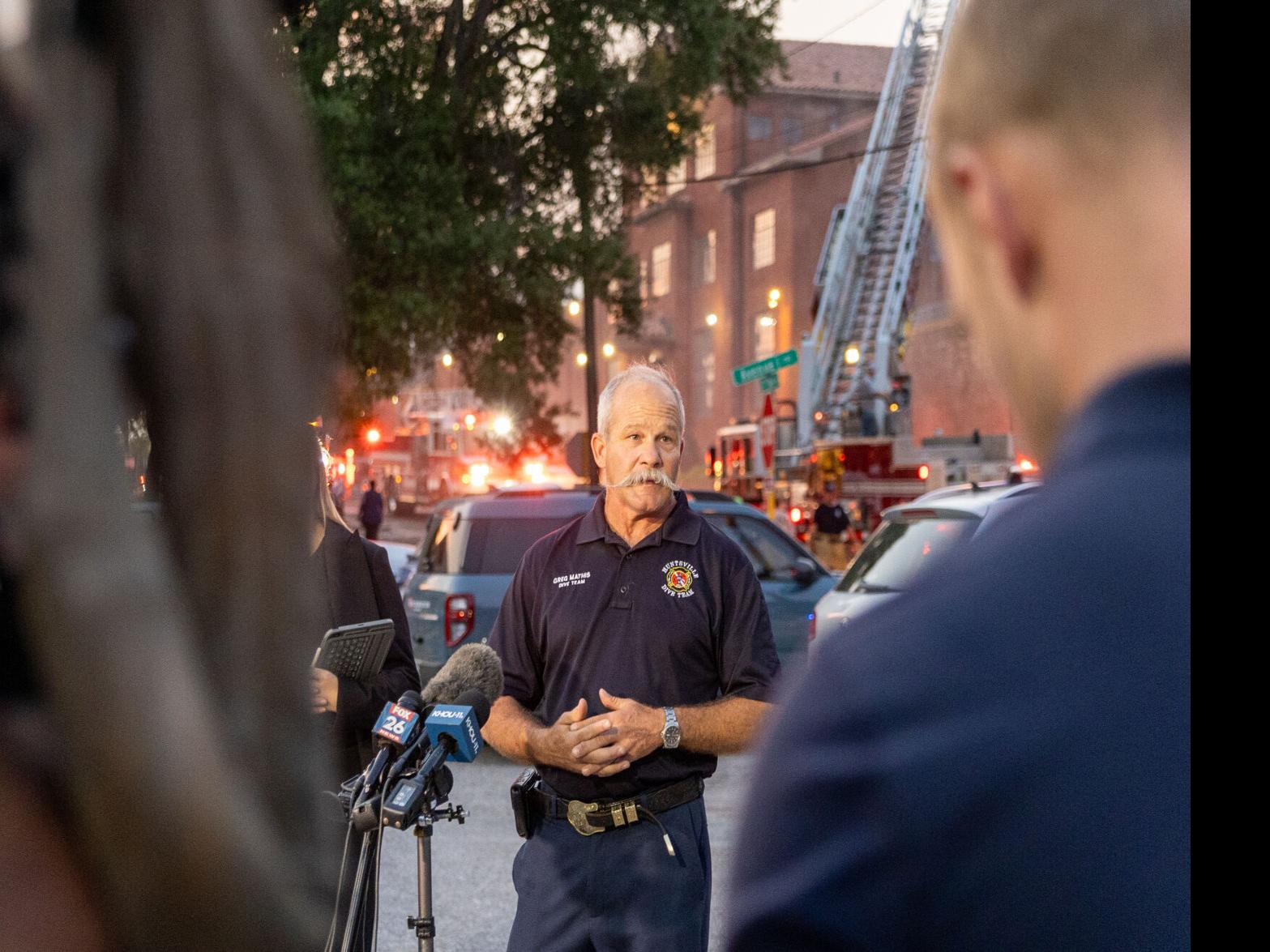 Meals for Chicago Police Officers and Firefighter