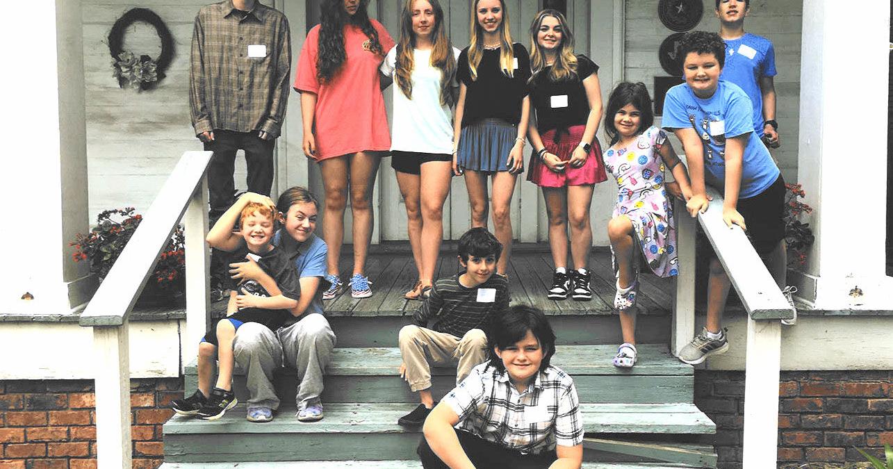 Youngsters carry on history of DRT at Gibbs-Powell Home - Vimarsana News