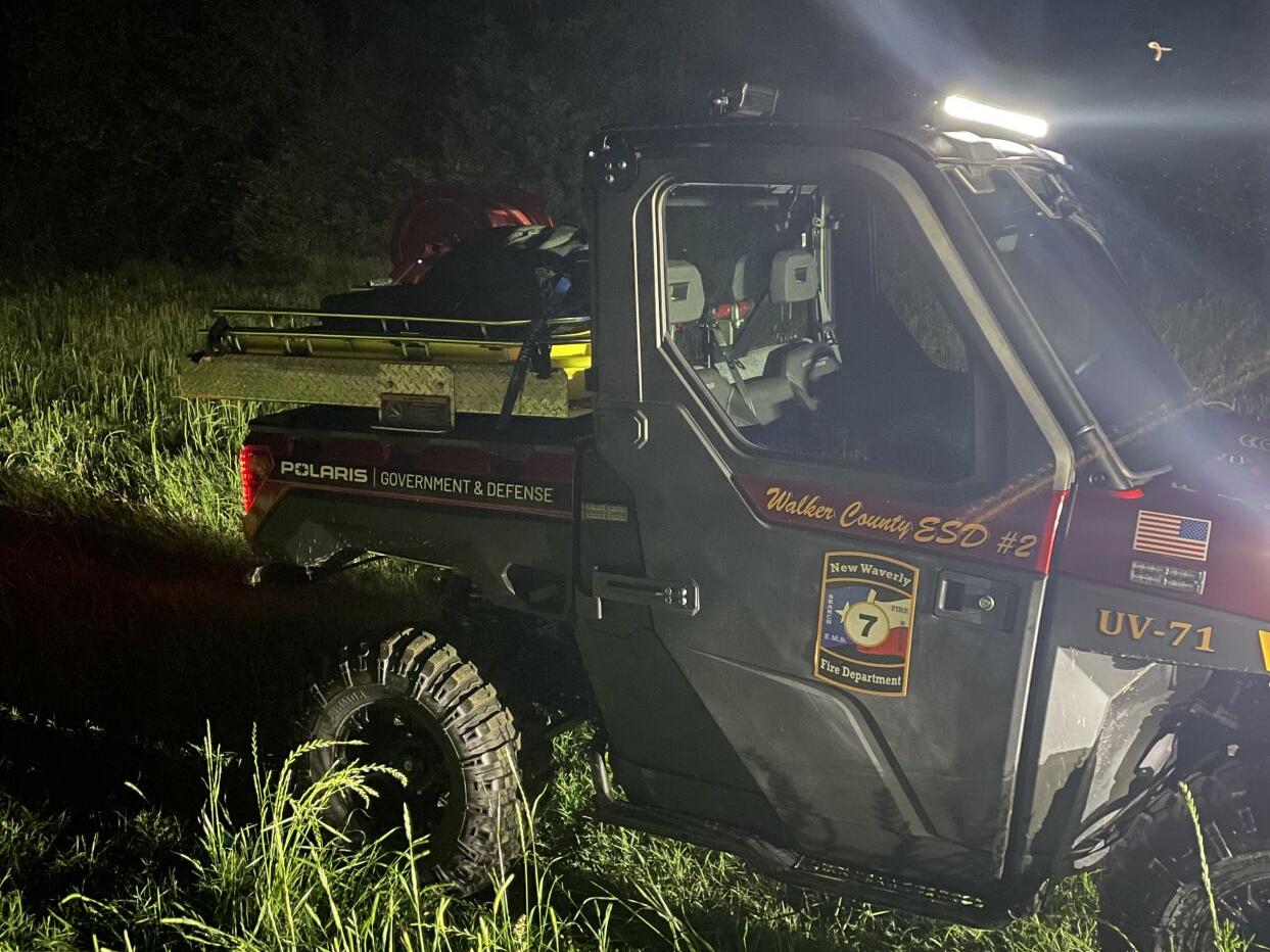 Pilot escapes serious injury after overnight crash | News | itemonline.com