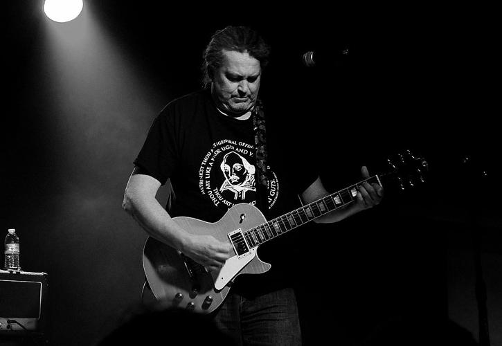 Photo Gallery Meat Puppets, Mike Watt + The Tom and Jerry Show Music